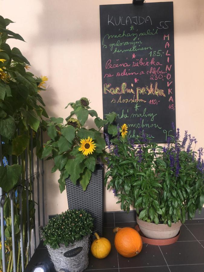 Pension A Restaurace Filip II Mariánské Lázně Eksteriør bilde