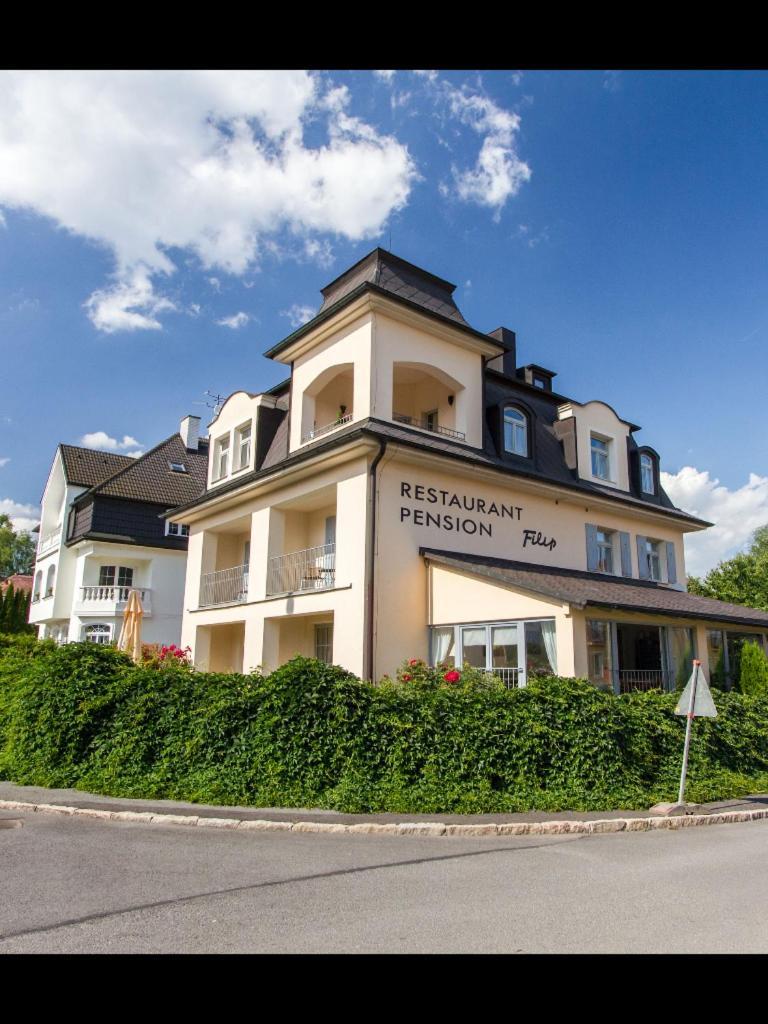 Pension A Restaurace Filip II Mariánské Lázně Eksteriør bilde