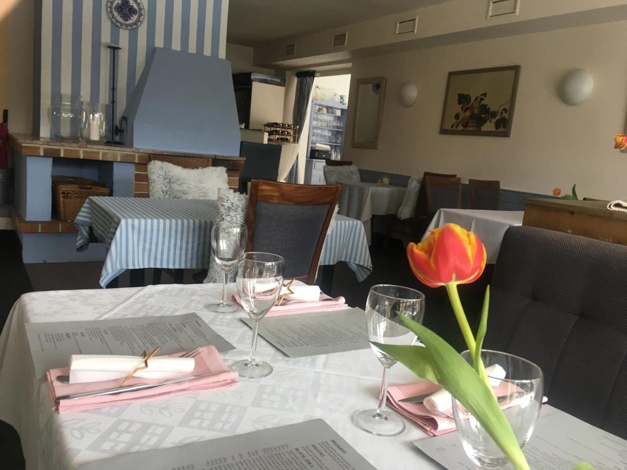 Pension A Restaurace Filip II Mariánské Lázně Eksteriør bilde